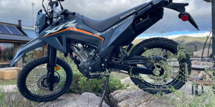 La nueva Honda XR300L Tornado ya se vende con este precio flash