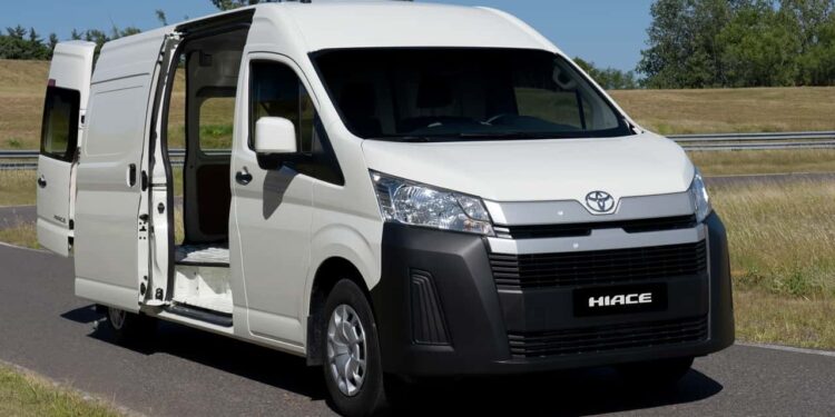 toyota hiace furgon
