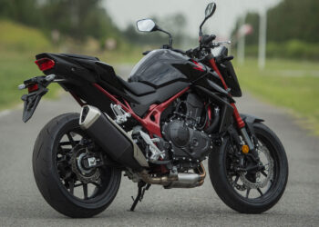 La Honda CB750 Hornet con financiación y precio especial para no dejar pasar