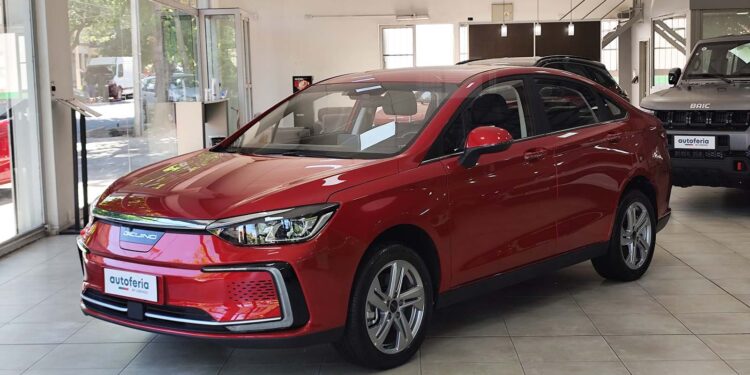 El flamante Baic EU5 100% eléctrico llegó la provincia y aquí te lo presentamos