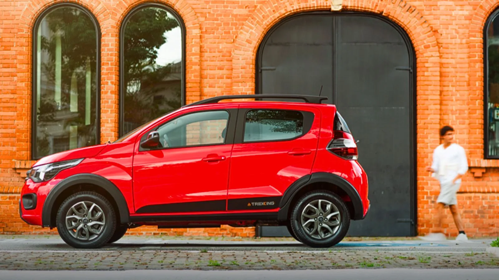 ¡El más barato del mercado! El Fiat Mobi arranca diciembre con precio nuevo