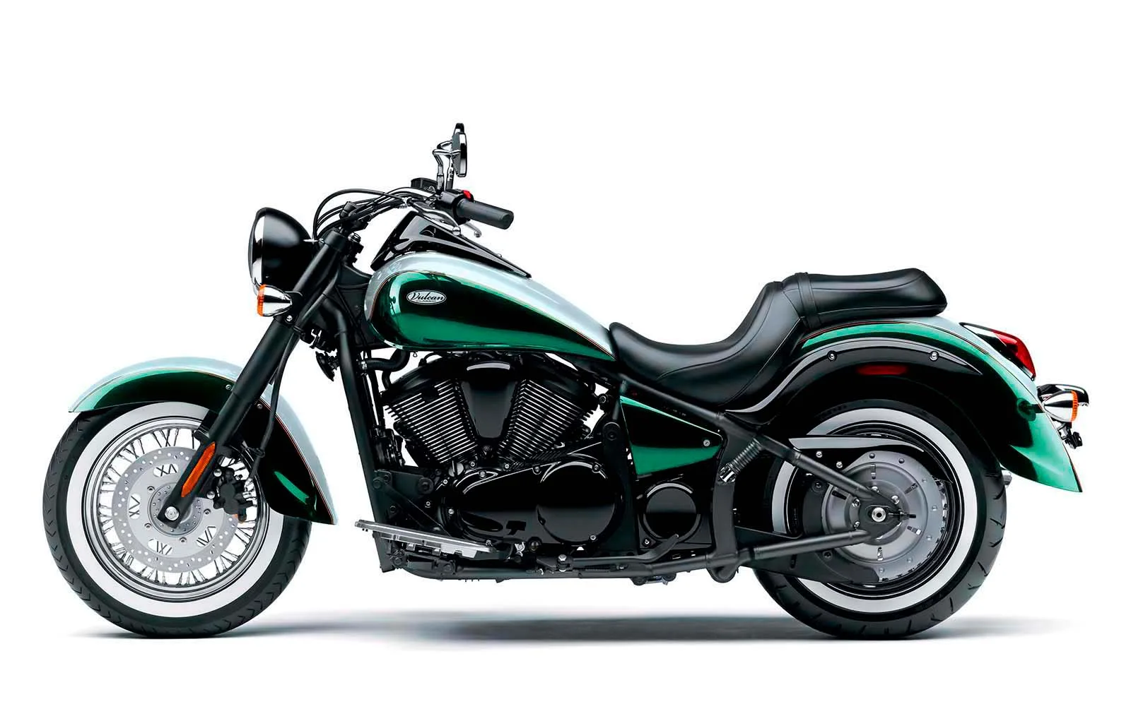 kawasaki-vulcan-900-classic-005