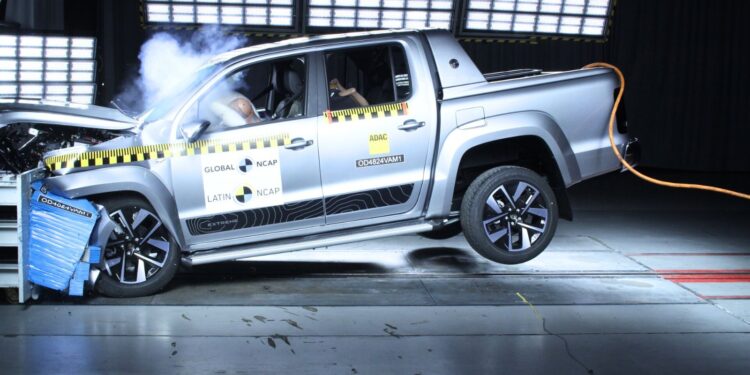 Crash test: Nueva Volkswagen Amarok / LatinNCAP