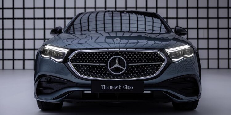 Nuevo Mercedes-Benz Clase E, elegancia y tecnología de punta para el renovado sedán