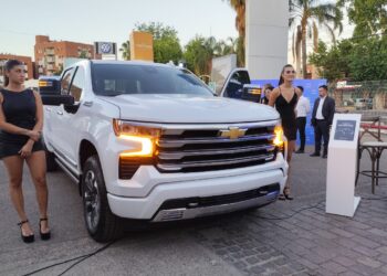 Triple presentación de Chevrolet en Mendoza con la nueva Silverado, S10 y Spin