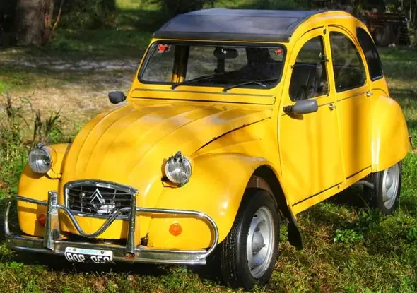 118252-citroen-3cv