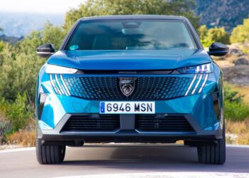Peugeot 3008: la versión 2025 del SUV en España anticipa estas novedades