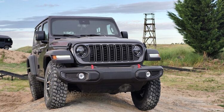 El nuevo Jeep Wrangler se lanza desde la costa argentina ¿qué ofrece y cuanto cuesta?