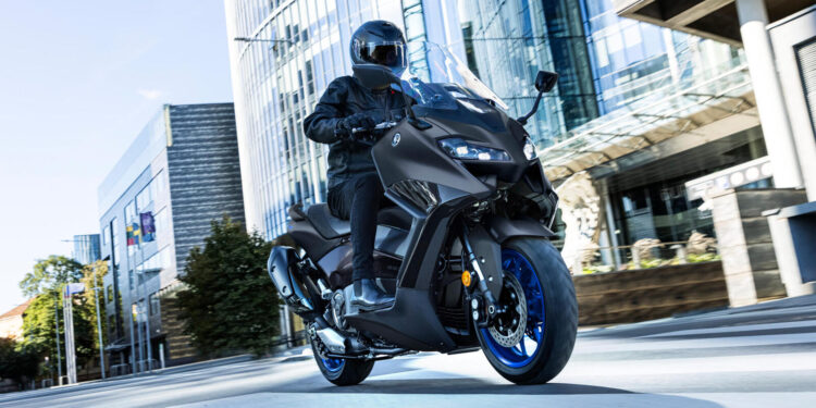 TMAX Icon Blue
