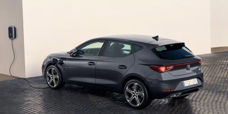 Seat León híbrido, ¿cuánta autonomía tiene este auto en España?