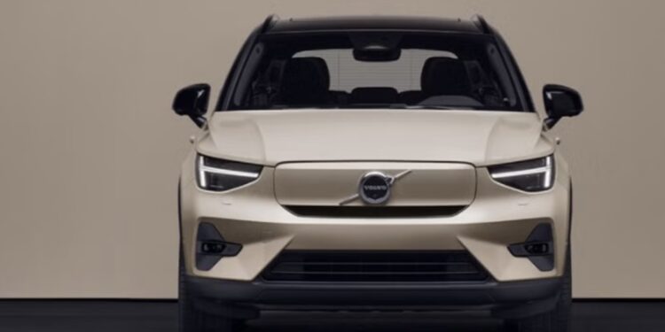 Volvo EX40, el SUV eléctrico con precio increíble para marzo