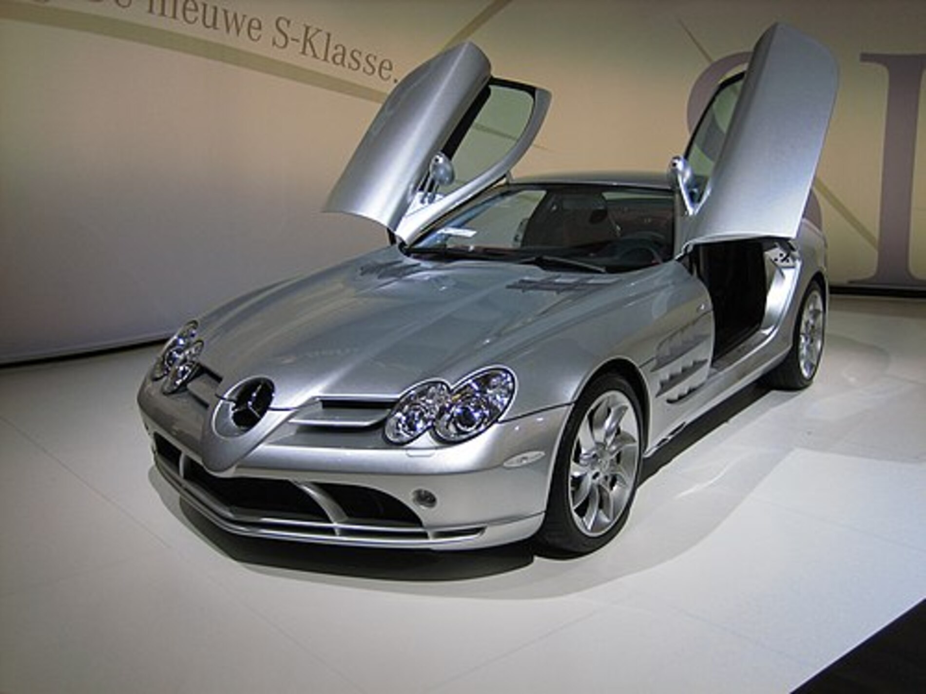 Mercedes Benz SLR McLaren