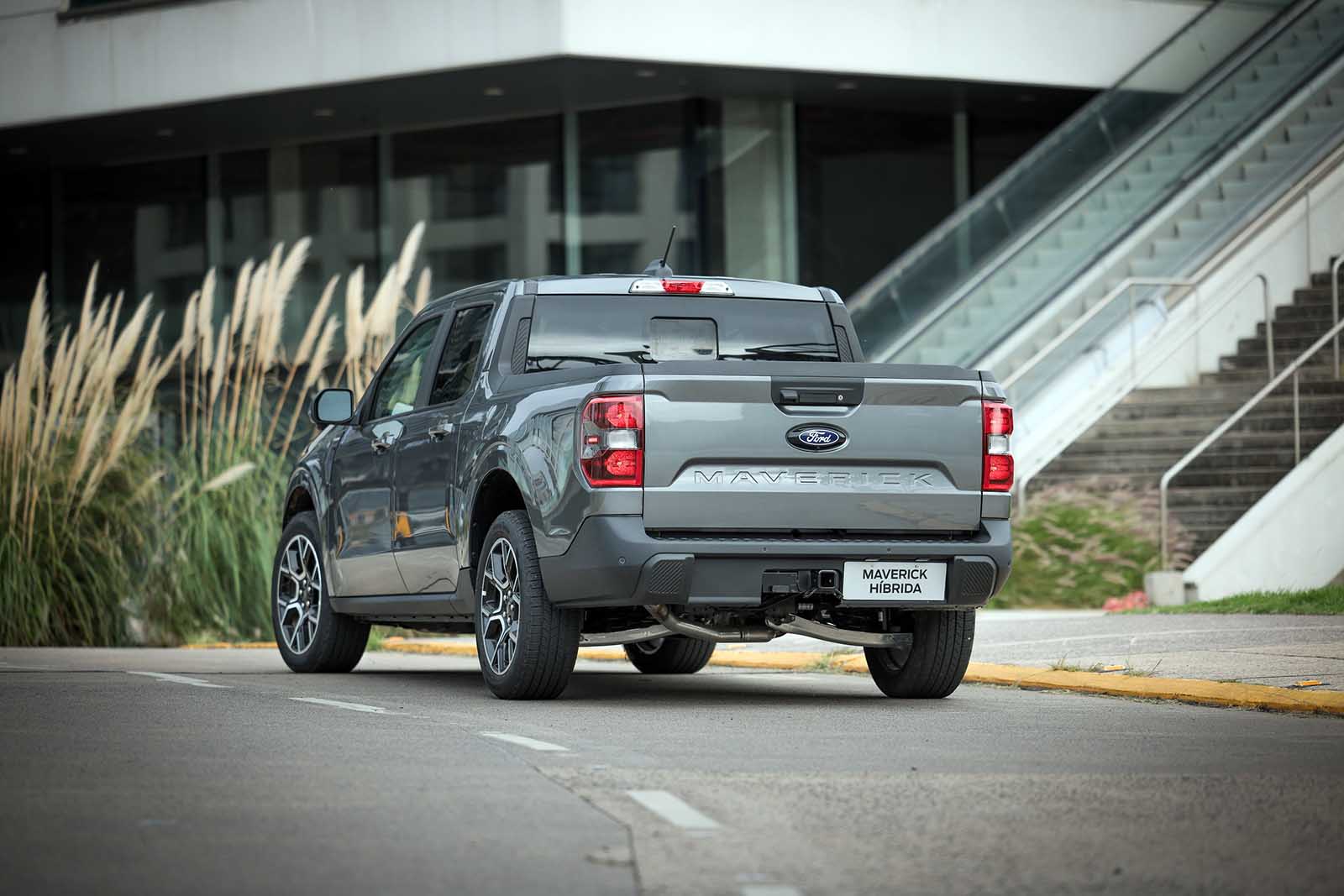 nueva Maverick