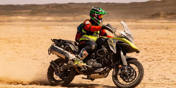 QJMotor SRT 550: la trail se ofrece con precio, financiación especial y entrega inmediata