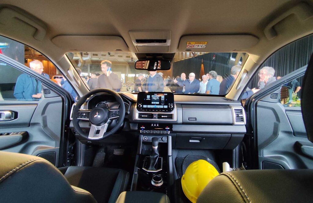 nueva mitsubishi l200 2025 002