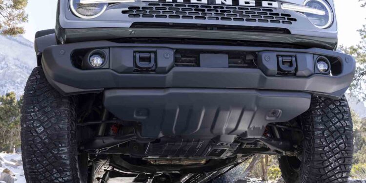 El Ford Bronco suma la versión Badlands V6 ¿qué ofrece?