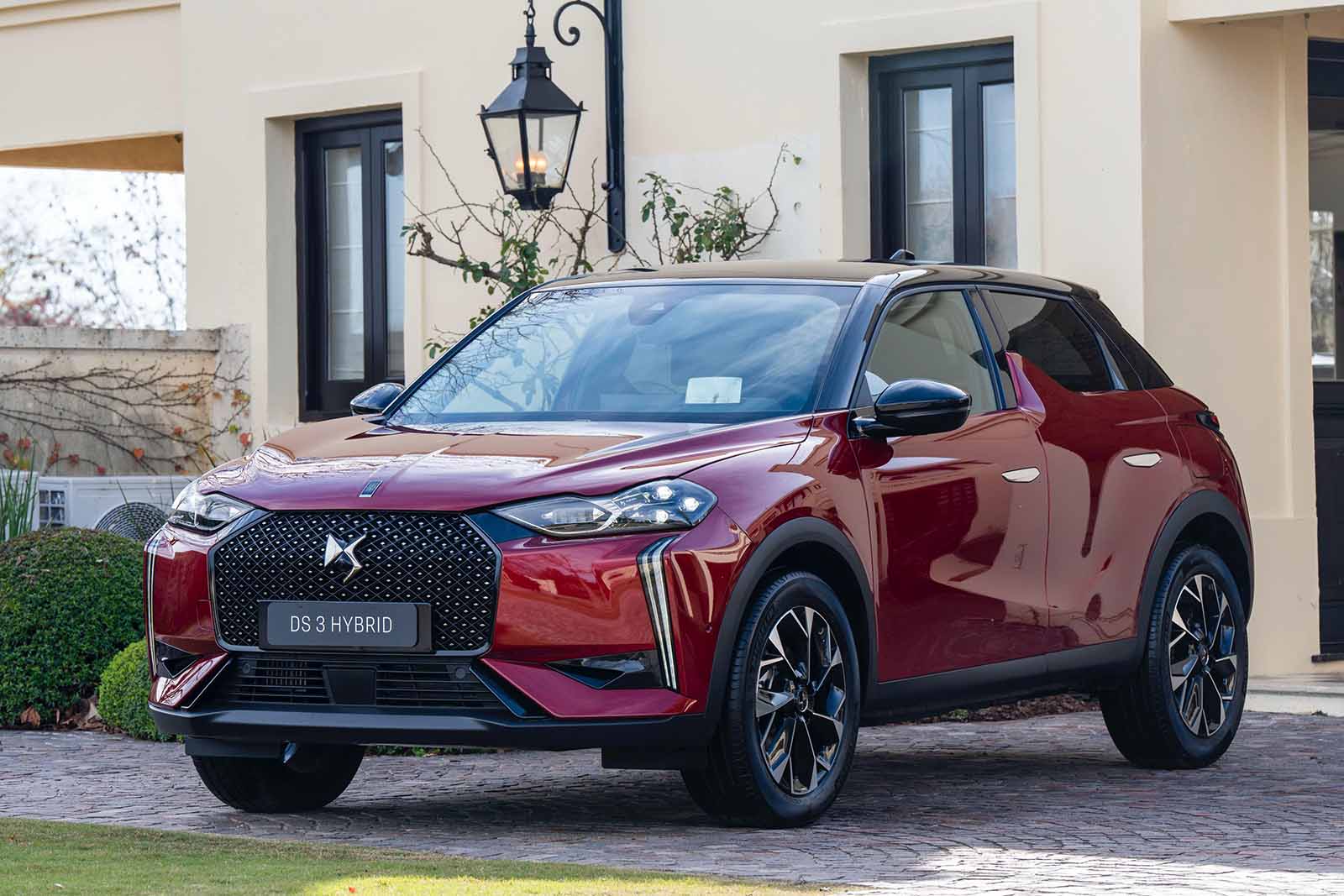DS 3 Hybrid.