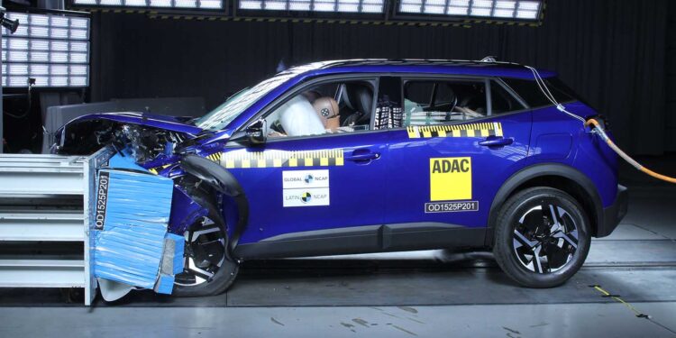 El nuevo Peugeot 2008 sorprende en la prueba de seguridad de Latin NCAP