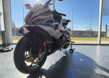La nueva BMW S 1000 RR llegó a Mendoza lista para rodar