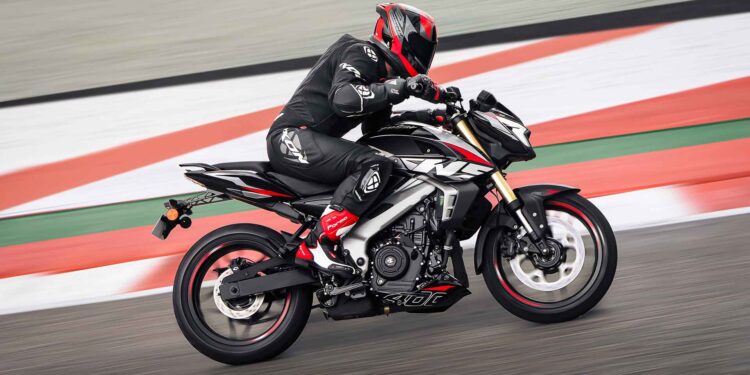 Bajaj presentó la nueva Rouser NS400z ¿qué ofrece la naked más potente de la marca y cuánto cuesta?