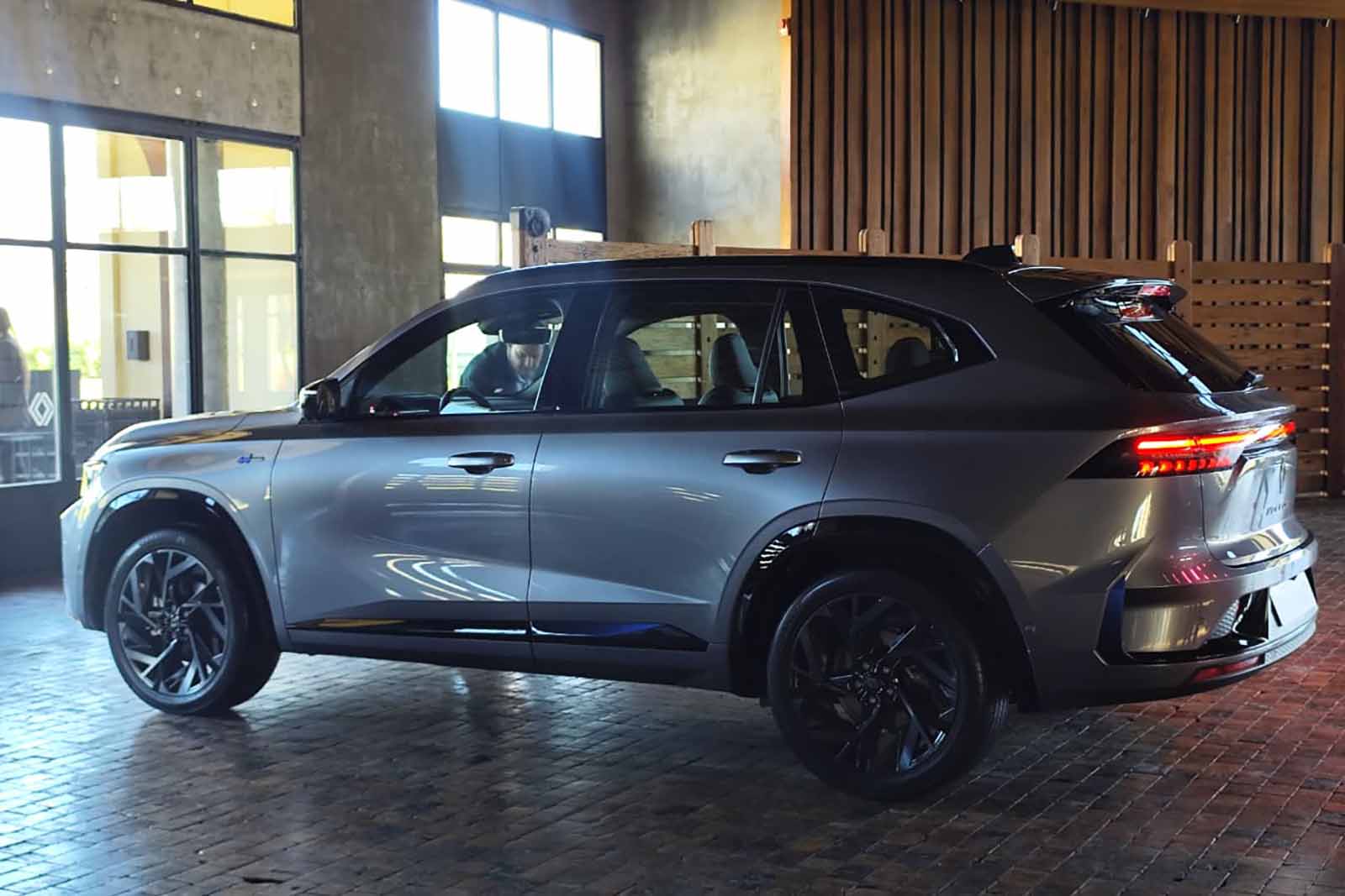 Nuevo Koleos