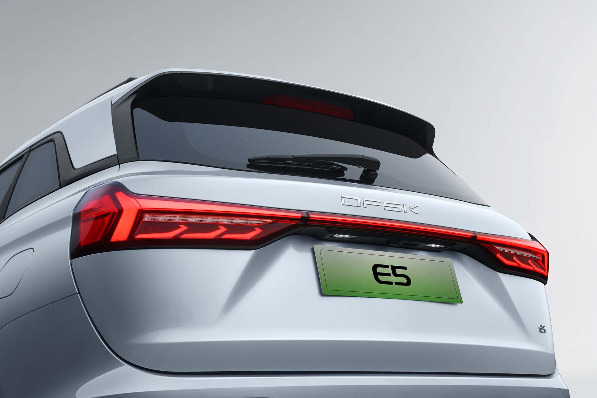 DFSK E5 PHEV
