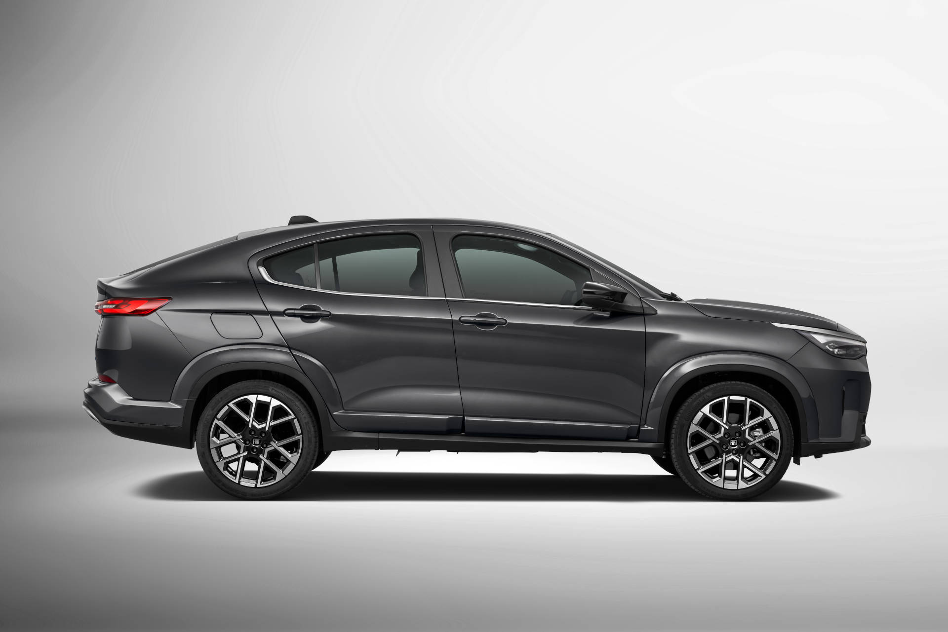 Fiat Fastback MY26