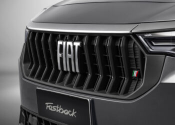 Fastback MY26: todos los detalles del renovado SUV coupé de Fiat