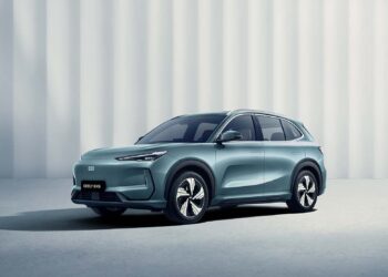 Geely confirma su vuelta a Argentina y prepara el SUV eléctrico EX5