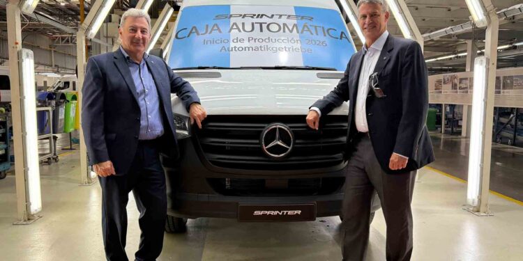 La nueva Sprinter con caja automática inicia su producción en Argentina