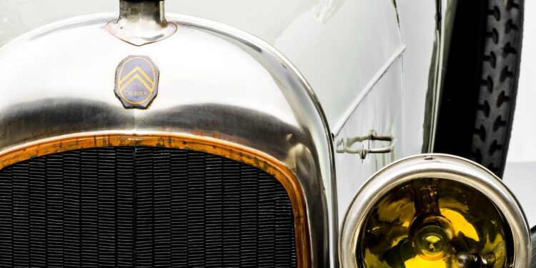 Citroën y el logo del doble chevrón, iconos desde hace más de 100 años
