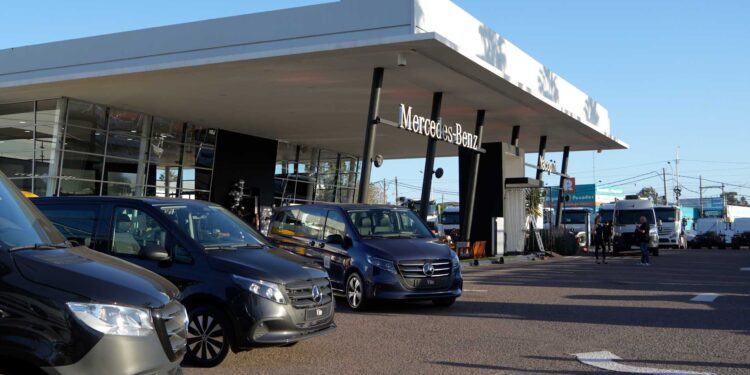 Yacopini MB celebró una década como concesionario oficial de Mercedes-Benz en Mendoza