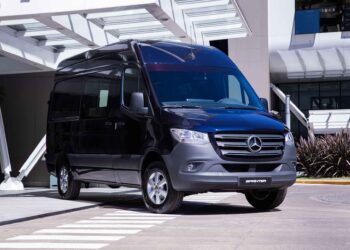 Mercedes-Benz comenzó noviembre manteniendo los precios de la Sprinter