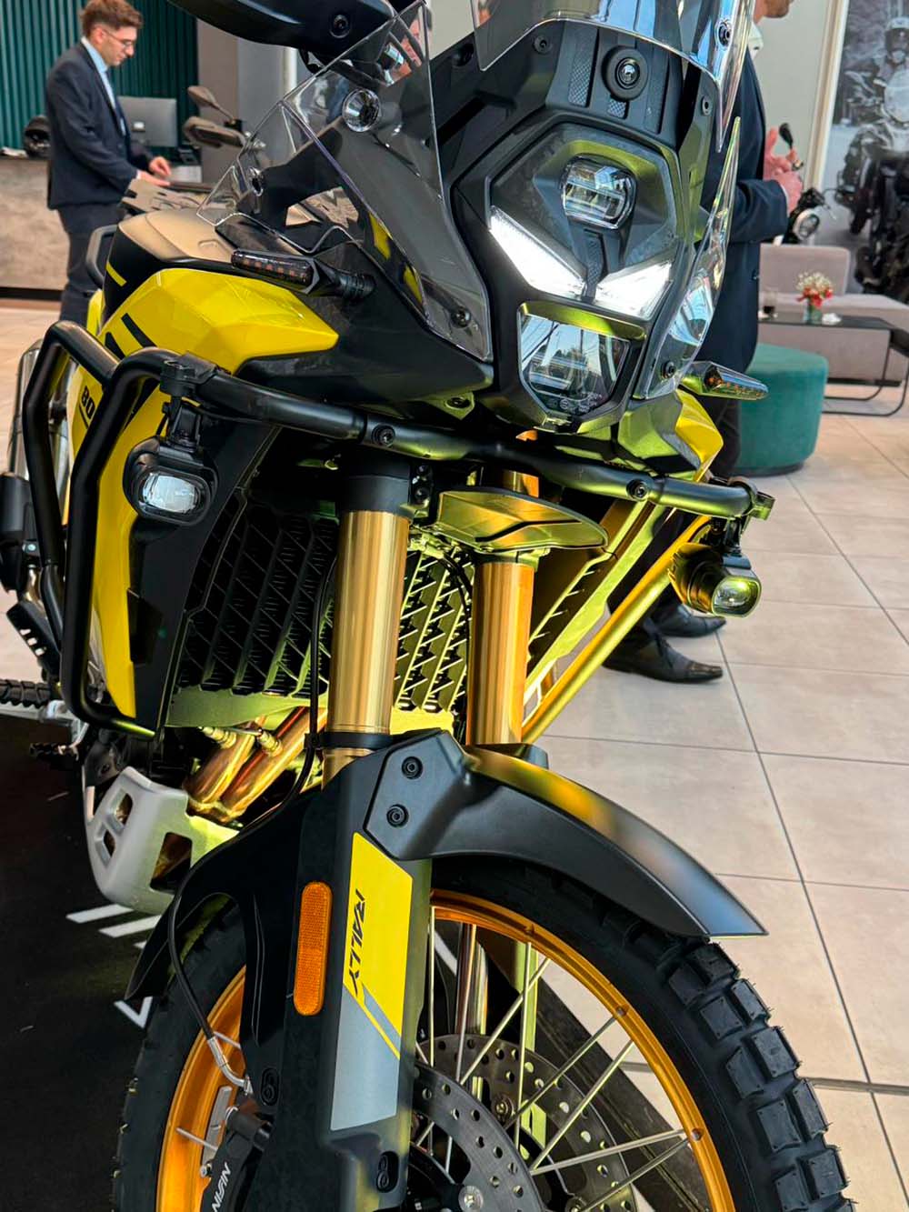 nueva Voge DS800X Rally