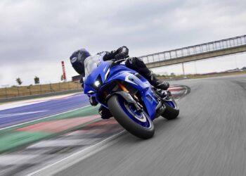 Yamaha R7: así es la supersport que llegó al país