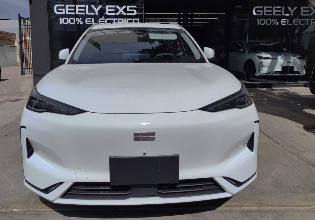 geely ex5 blanco precio 2025