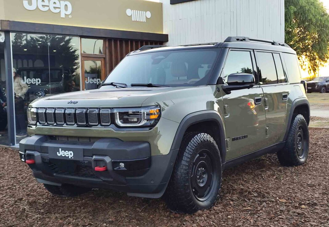 Jeep llevó a la costa argentina el bestial SUV Recon