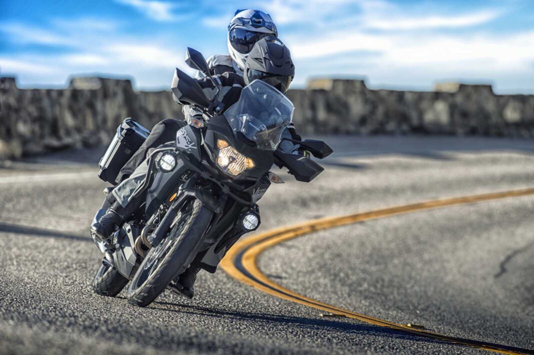 Kawasaki actualiza su línea adventure con las renovadas Versys 300 y 650 y KLR 650 Kawasaki actualiza su línea adventure con las renovadas Versys 300 y 650 y KLR 650