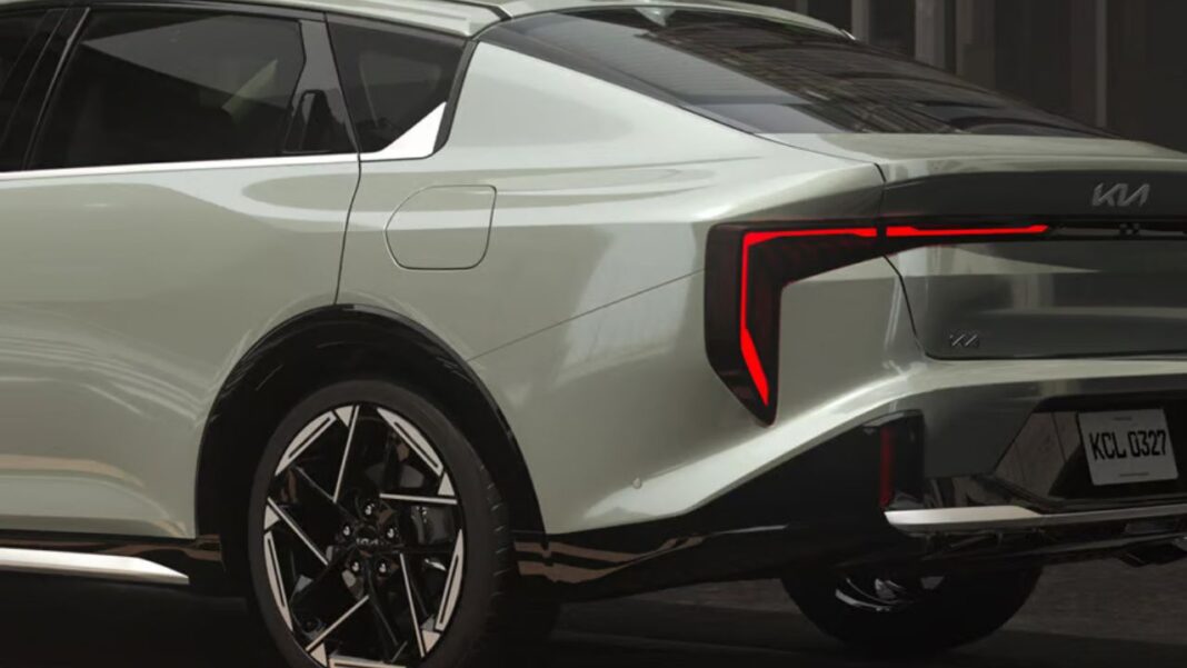 Kia K4