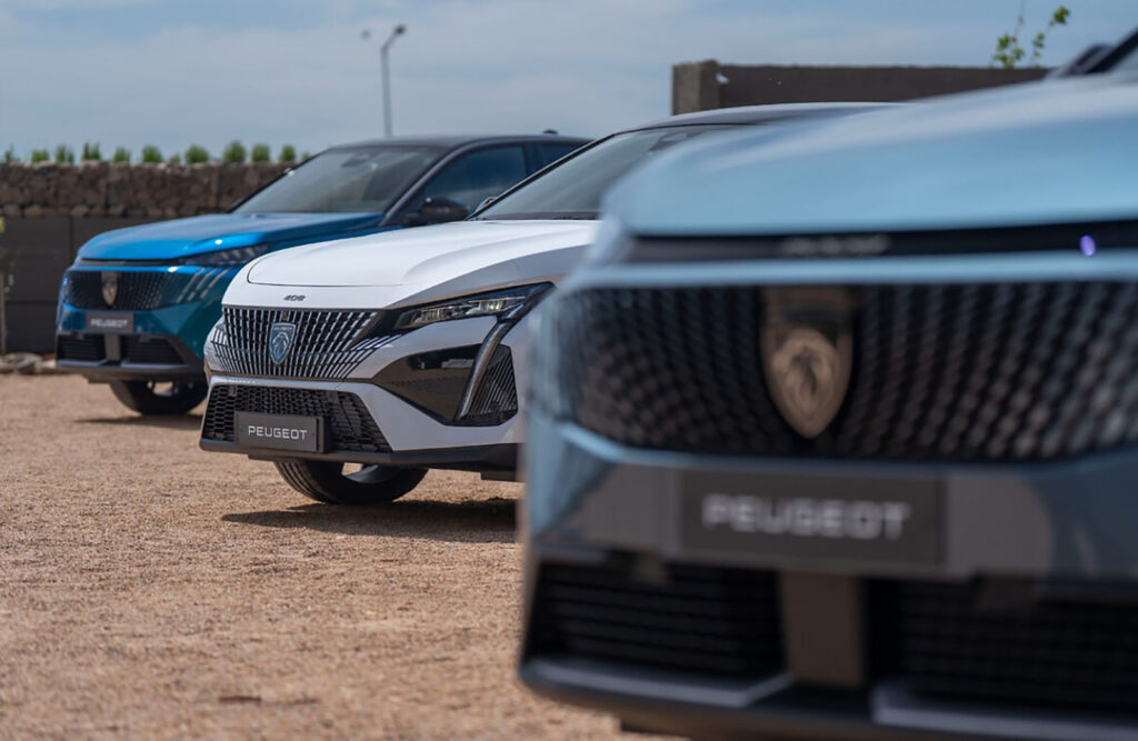 Peugeot modelos frente