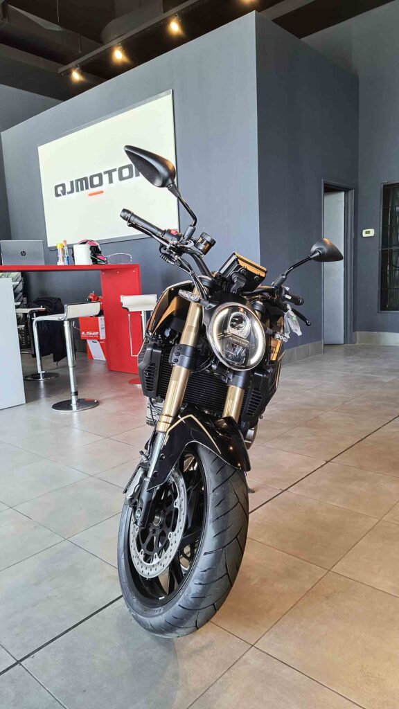 qjmotor srk 600 004