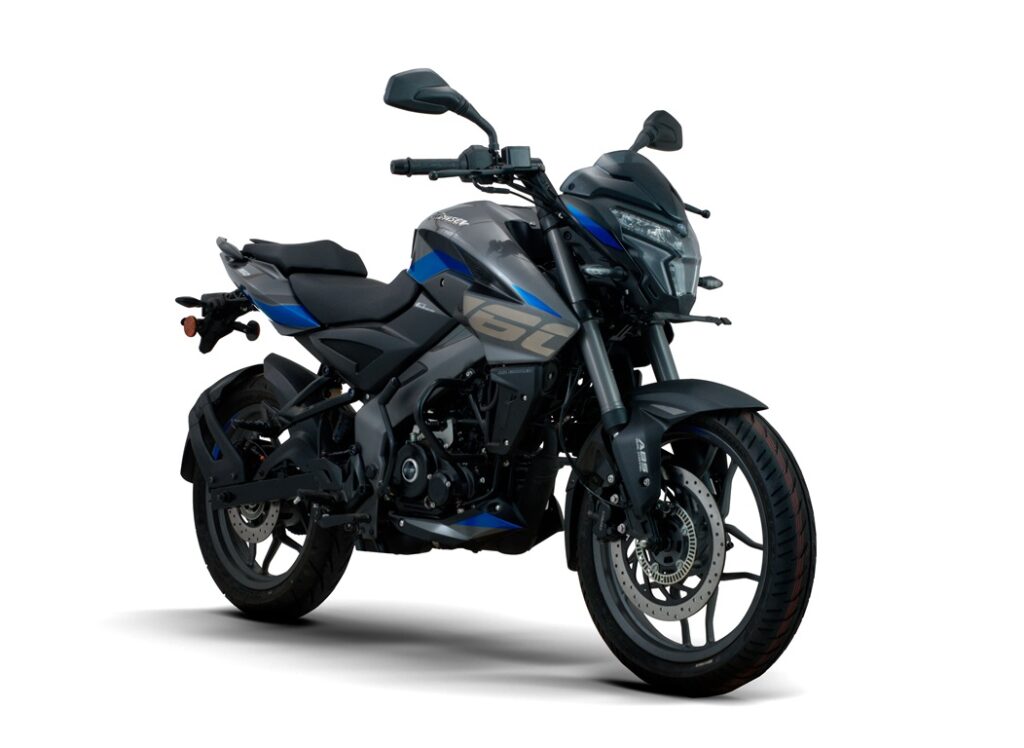 BAJAJ NS160 03