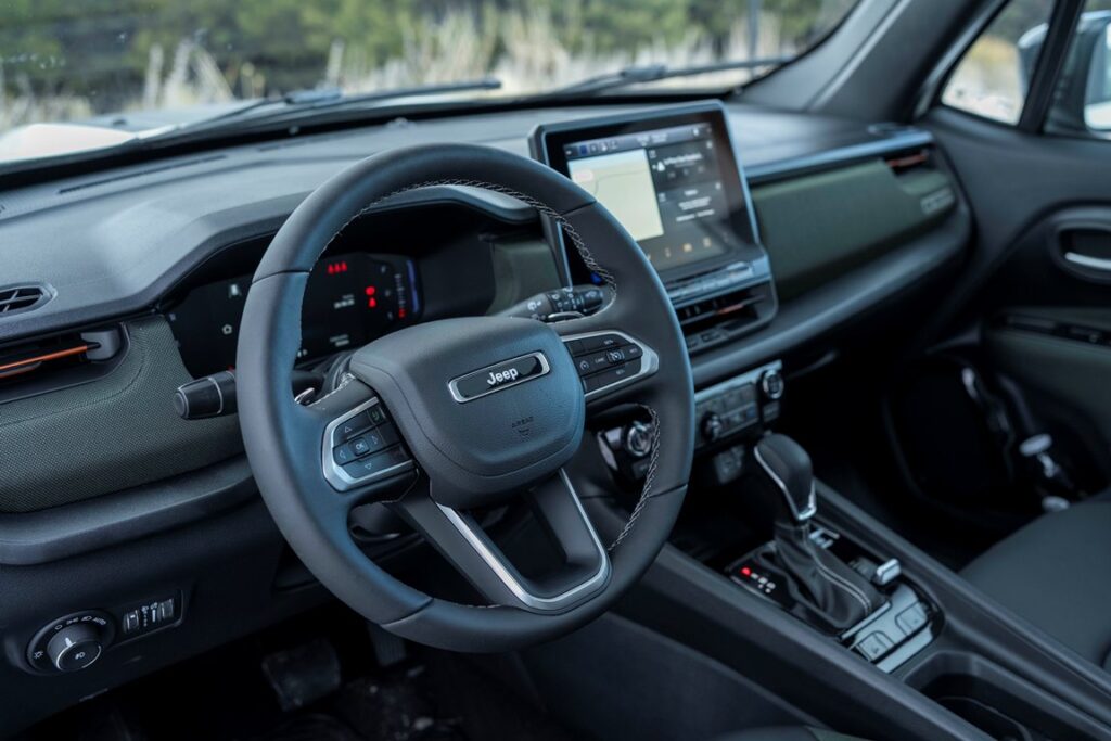 Jeep Renegade 2027 5