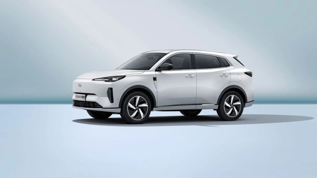 Lanzamiento Changan CS55 Plus 4
