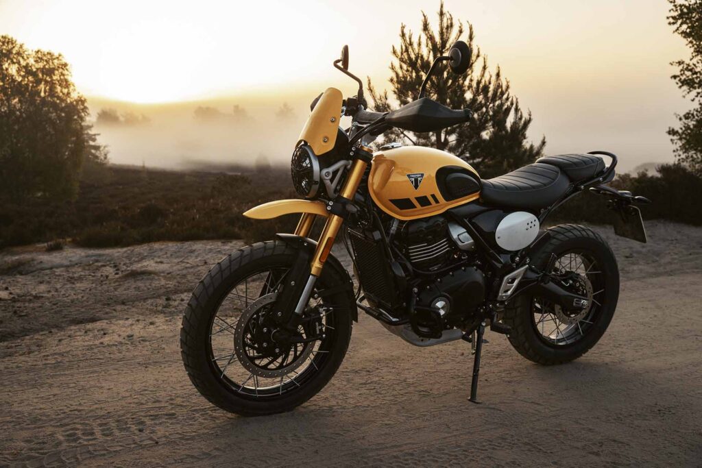 TRIUMPH SCRAMBLER 400 XC 05
