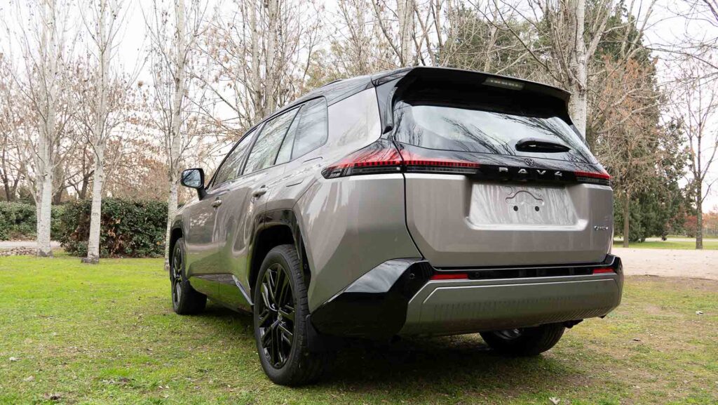 Toyota lanzó la nueva RAV4 y ya la conocimos en Mendoza 3 nueva rav4 002