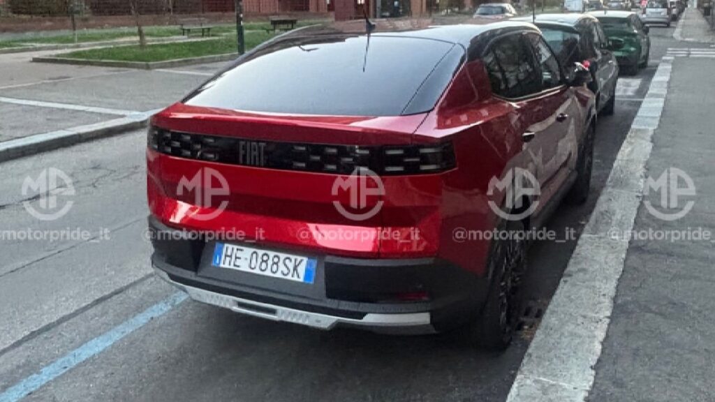 Fotos filtradas del nuevo SUV de Fiat: así será el futuro Fastback en Argentina 3 Fiat Grizzly (Fastback) (1)