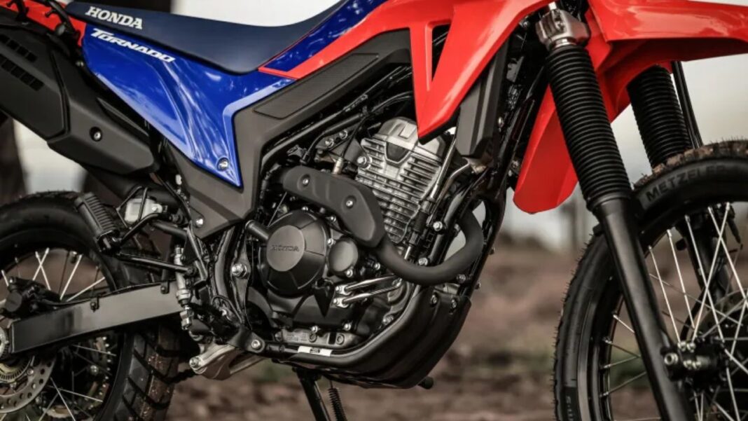 Honda adelantó la XR300L Tornado 2027 con grandes novedades Honda XR300L Tornado 2027
