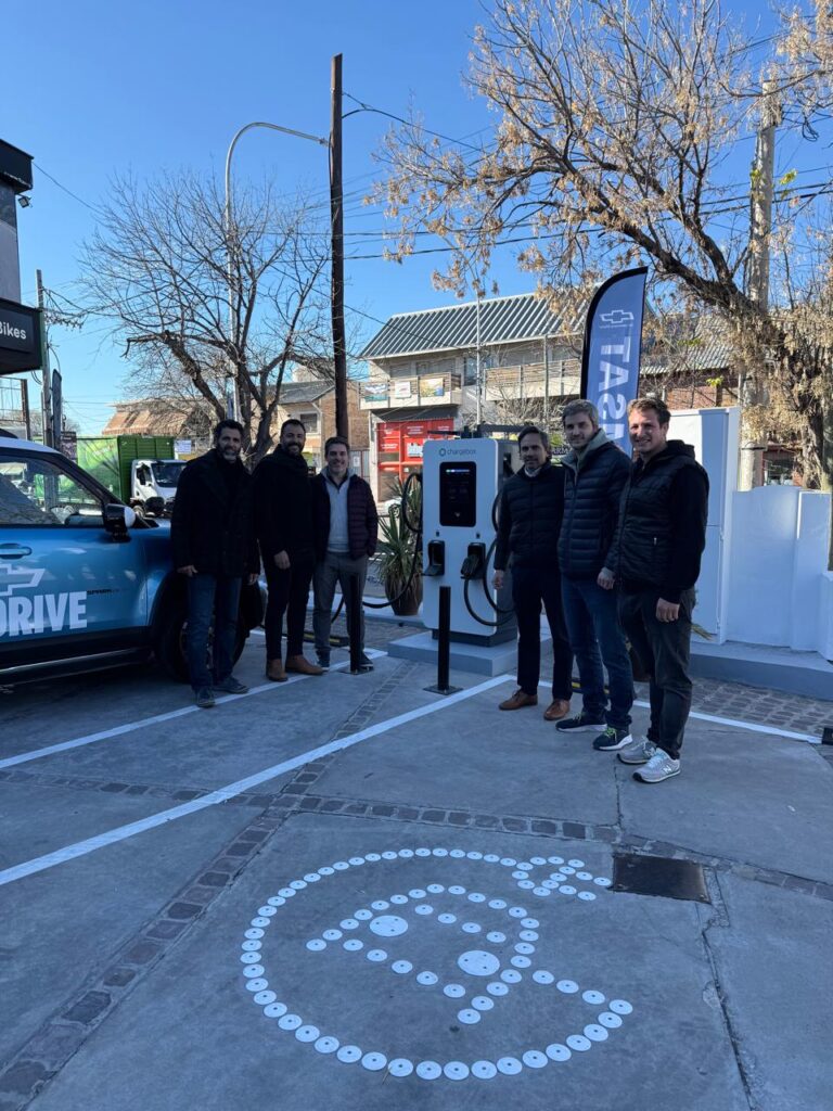 Autos eléctricos: Mendoza ya tiene el primer cargador de alta velocidad 2 chaegebox san rafael