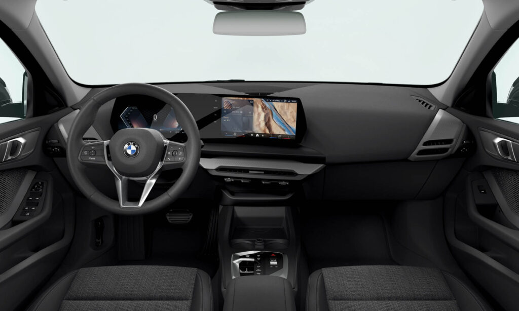bmw 118 blackedition 004
